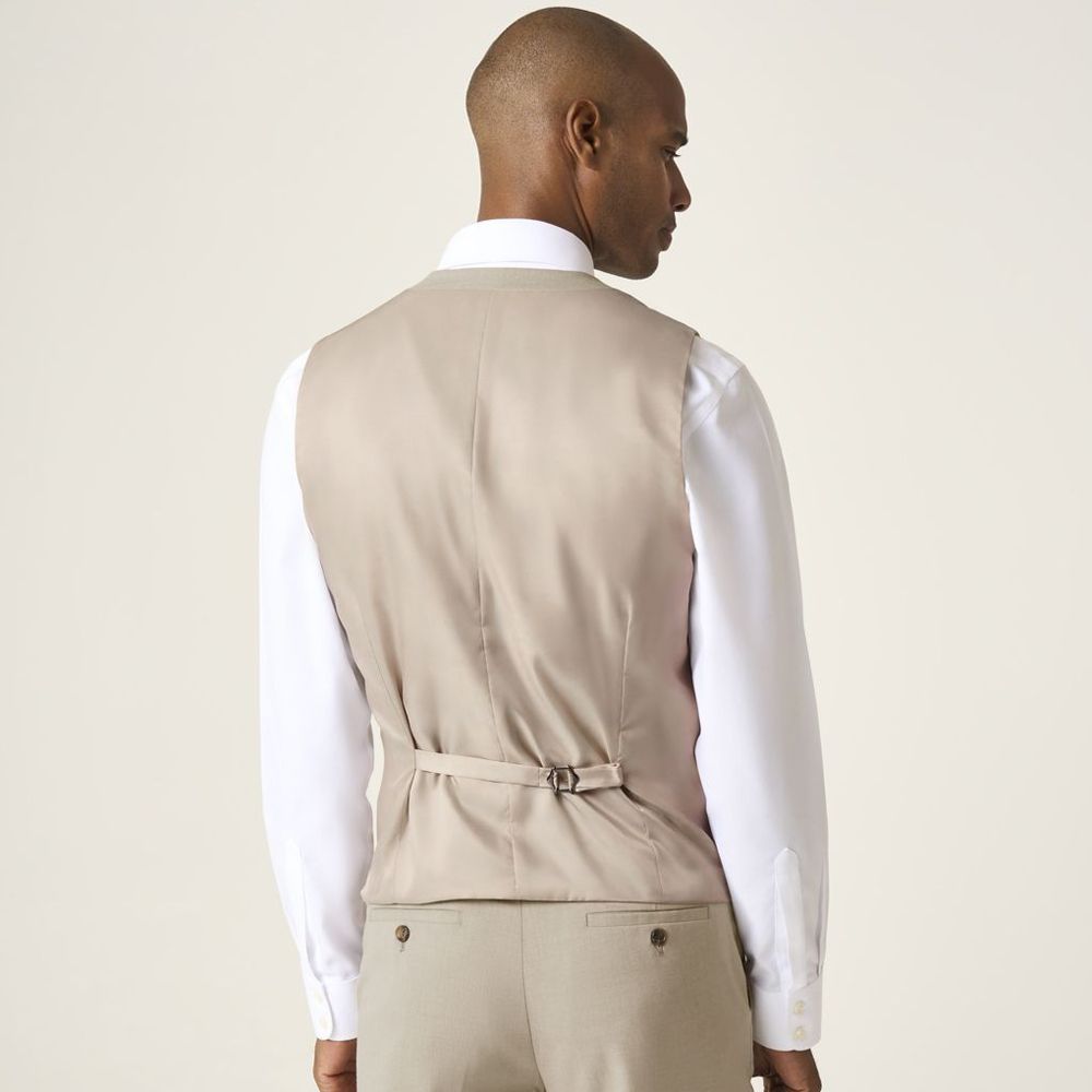 D6767XT Tall Fit Skopes Caspian Waistcoat (Stone)