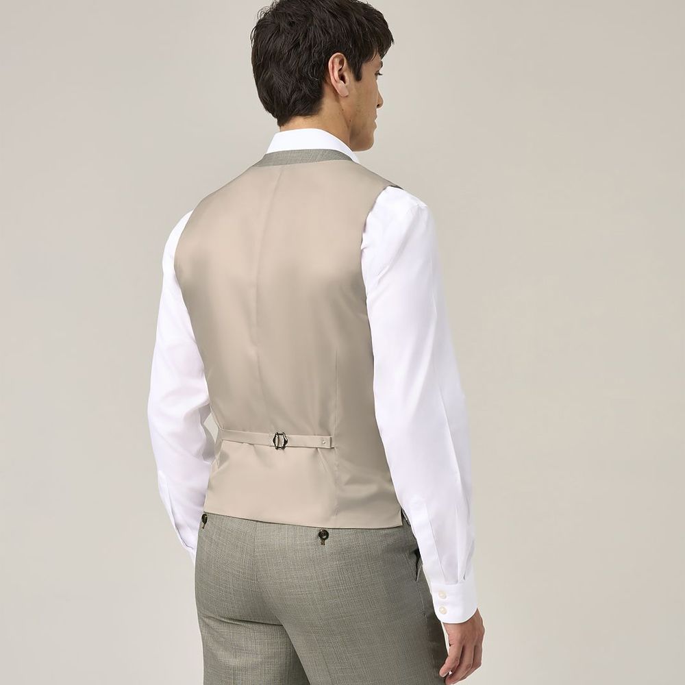 D6863XT Tall Fit Skopes Redding Waistcoat (Sage)