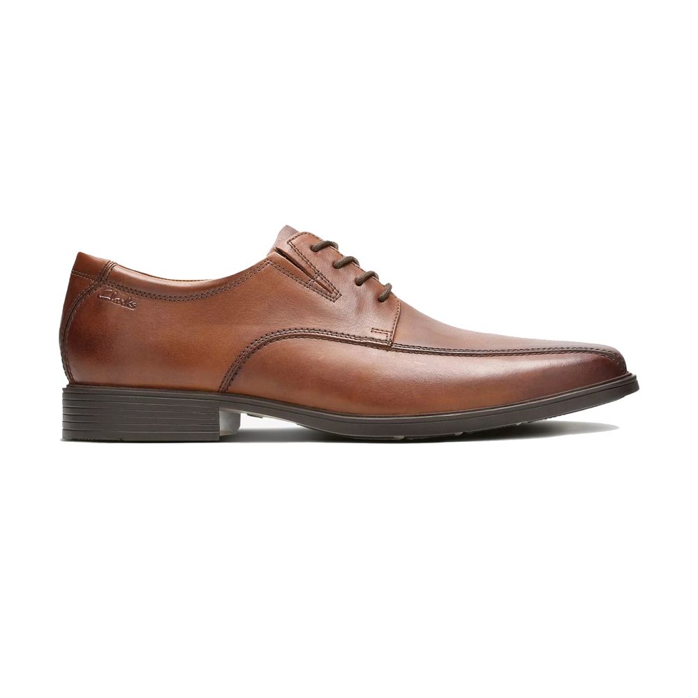 H1906 Clarks Tilden Walk Lace Up Shoe (Tan)